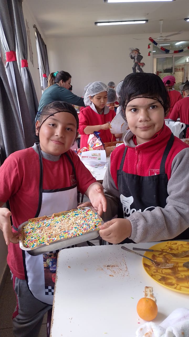 Manos a la torta